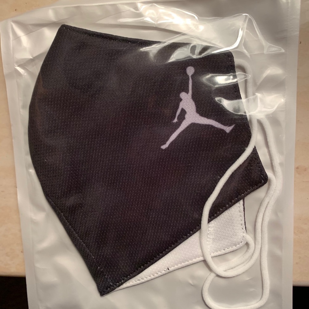 Jordan Face Mask